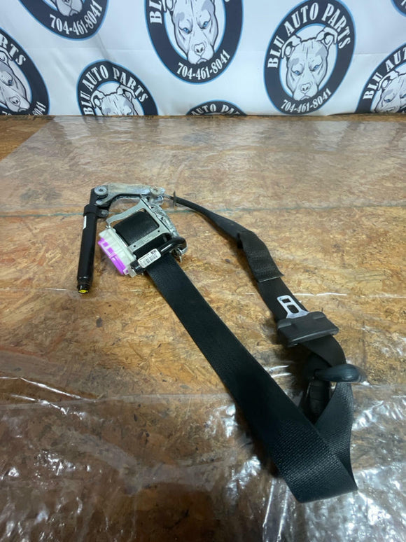 2015-17 Ford Mustang GT Passenger Front RH Seat Belt 224