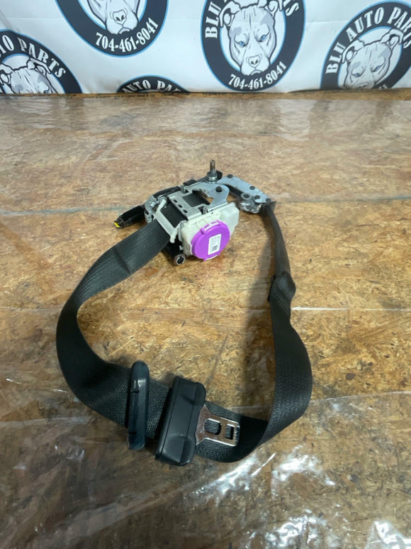 2015-17 Ford Mustang GT Driver Front LH Seat Belt 224