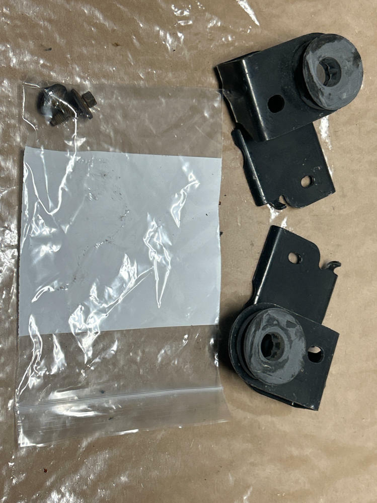 1999-01 SVT Cobra Upper Radiator Brackets 234