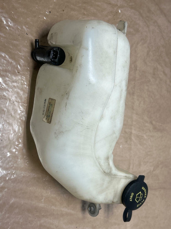 1999-01 SVT Cobra Washer/Wiper Fluid Reservoir 234