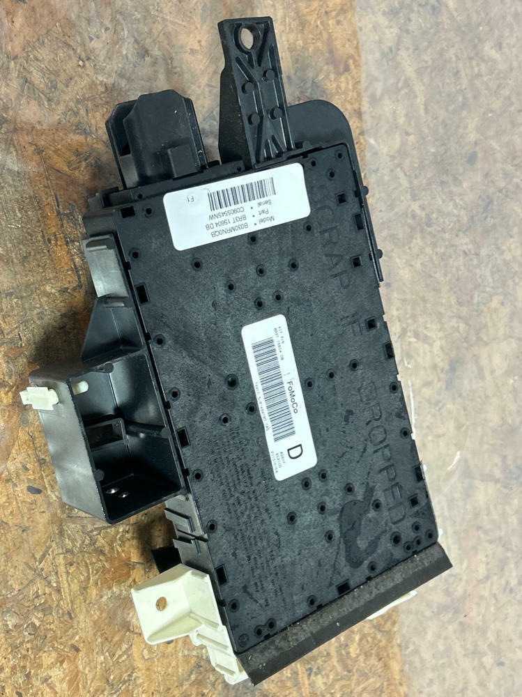 2011-14 Ford Mustang GT 5.0 6R80 Body Control Module 231