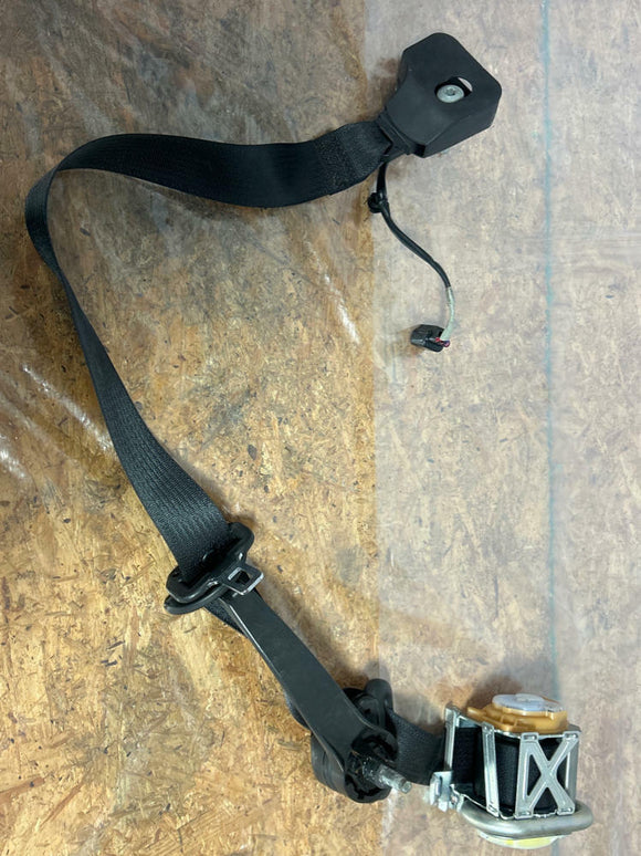 2011-14 Ford Mustang RH Passenger Seat Belt 231