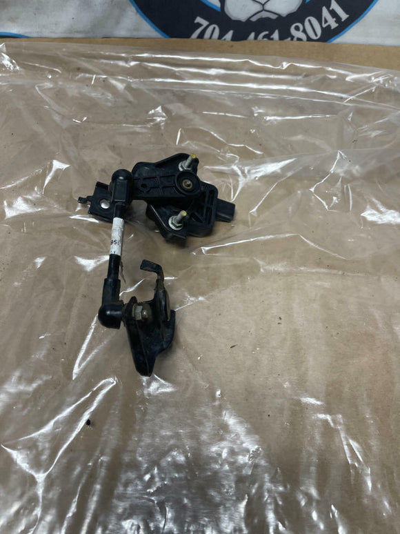 2018-23 Ford Mustang Front Passenger RH Magna Ride Actuator 244