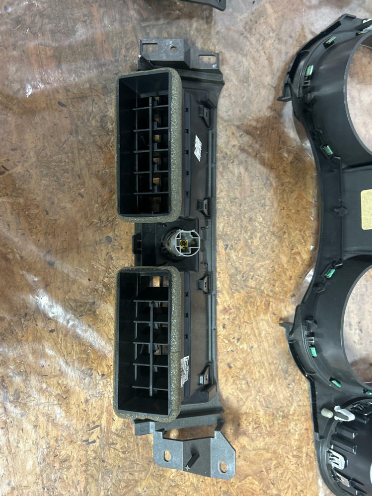 2013-14 Ford Mustang Dash Trim Driver & Passenger (BR33-63044A74-DA3AM6) 239