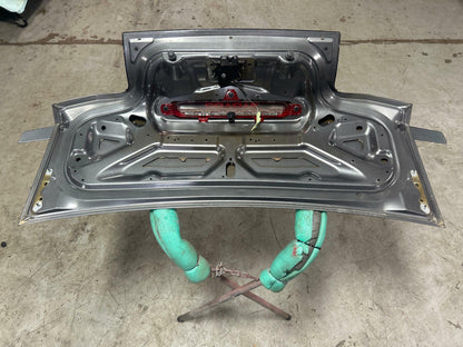 2013-14 Ford Mustang Decklid w/ Spoiler (Code UJ) 239