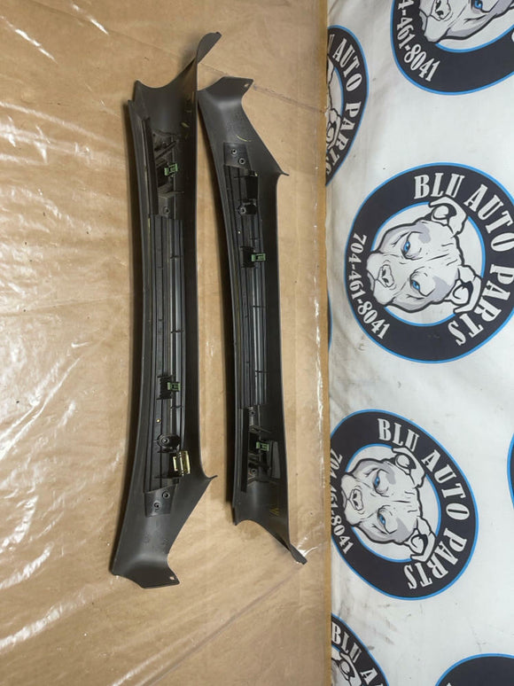 2003-04 Ford Mustang SVT Cobra Interior A-Pillars Pair- for Convertible 247