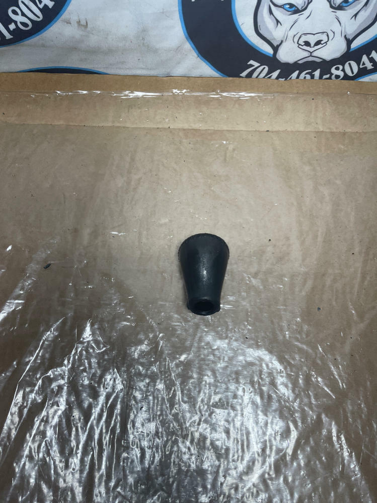 2003-04 Ford Mustang SVT Cobra OEM T56-6 Speed Shift Knob 247