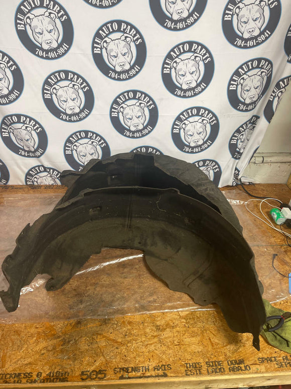 2015-23 Ford Mustang GT Rear Fender Wells Pair 248
