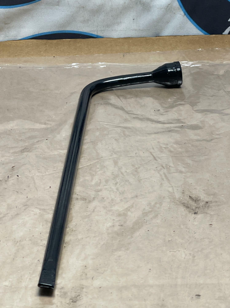 1999-04 Ford Mustang GT Bullitt Spare Tire Tool Kit 257