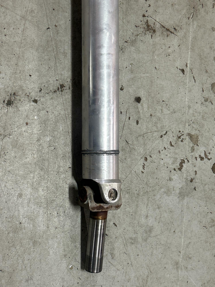 2001-04 Ford Mustang Tremec 3650 Aftermarket Aluminium Drive Shaft 257