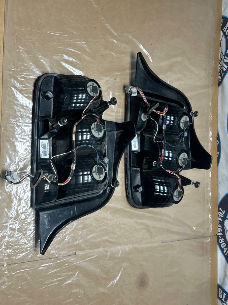 2007-09 Ford Mustang Shelby GT500 KR Taillights 16k Miles 263