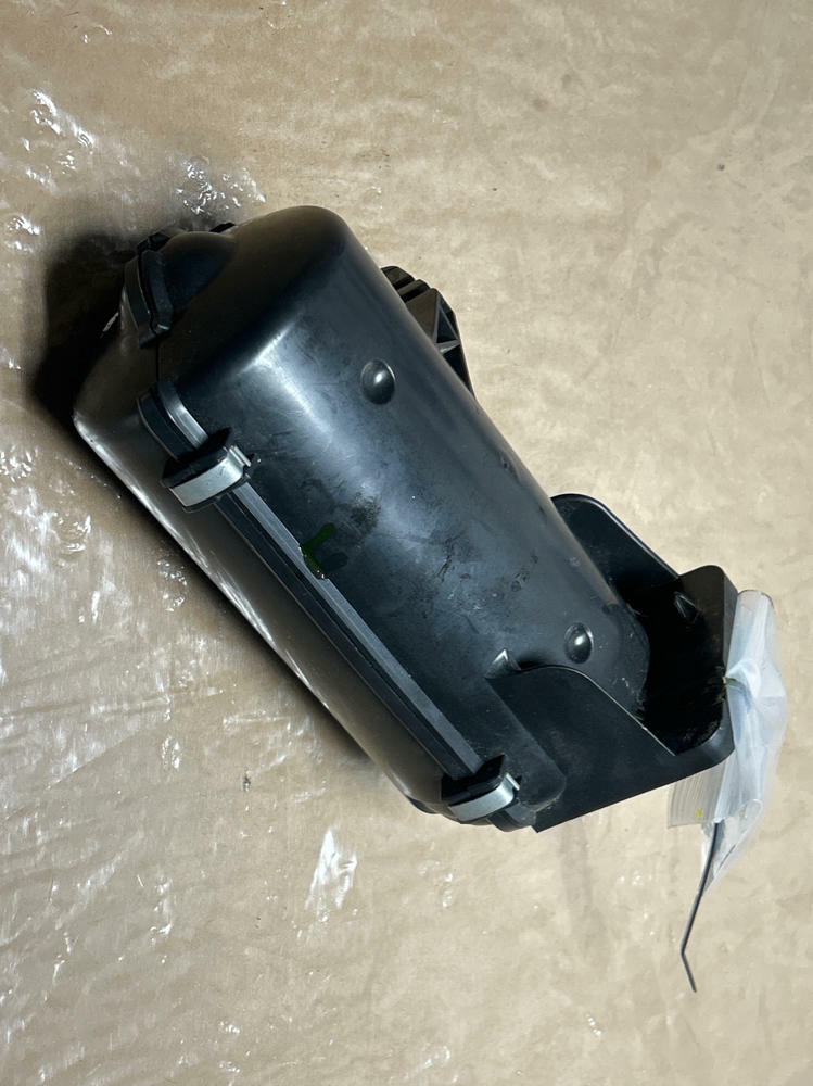 2007-09 Ford Mustang Shelby GT500 KR A/C Accumulator Cover 16k Miles 263