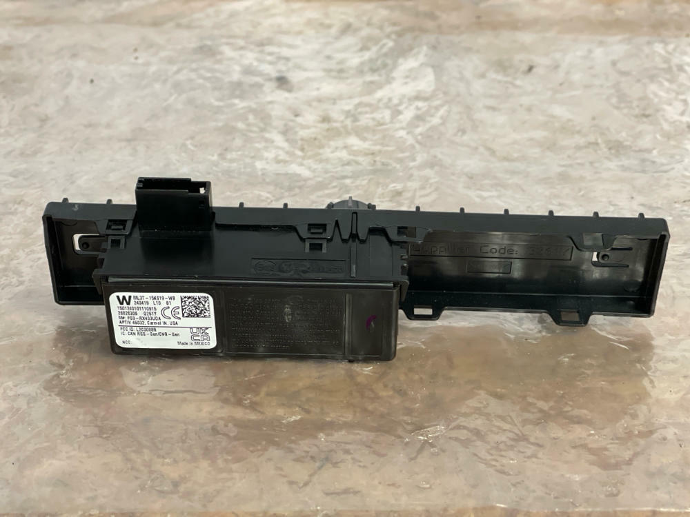 2024+ Ford Mustang GT Gen 4 S650 Keyless Entry Antenna Module 250
