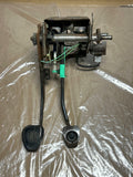 1999-04 Ford Mustang Manual Pedal Assembly Brake Clutch 230