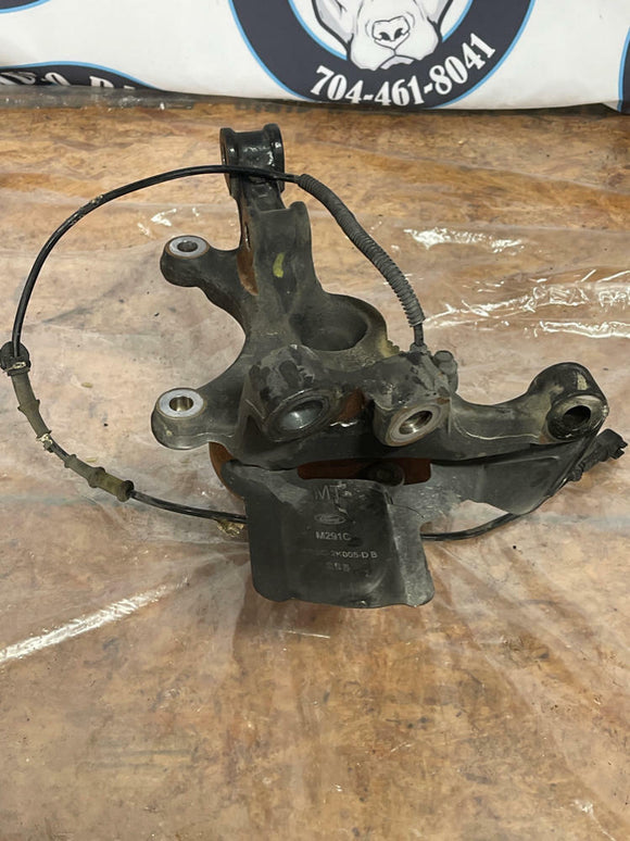 2015-17 Ford Mustang Front LH Driver Spindle Assembly 265