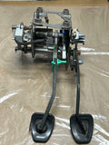 2003-04 Ford Mustang SVT Cobra Low Miles Pedal Assembly Tremec 6 Speed 270