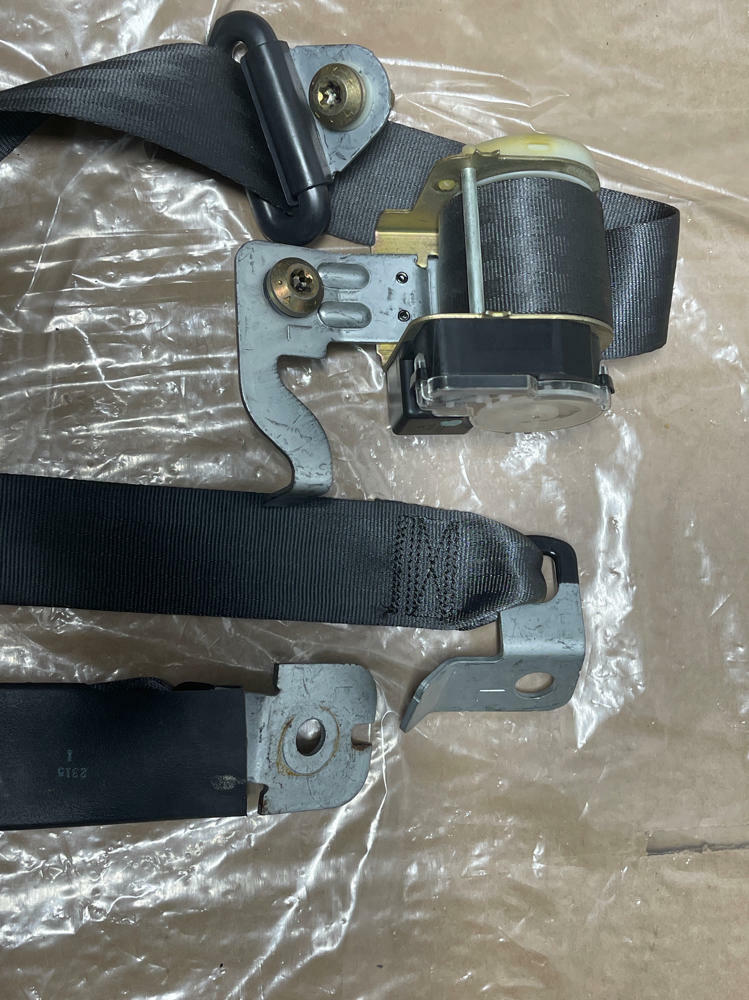2003-04 Ford Mustang SVT Cobra Rear Seat Belt Pair- for Coupe, Low Miles 270