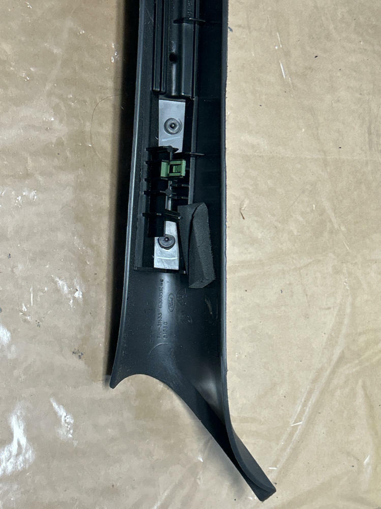 2003-04 Ford Mustang SVT Cobra RH Passenger Interior A-Pillar 270