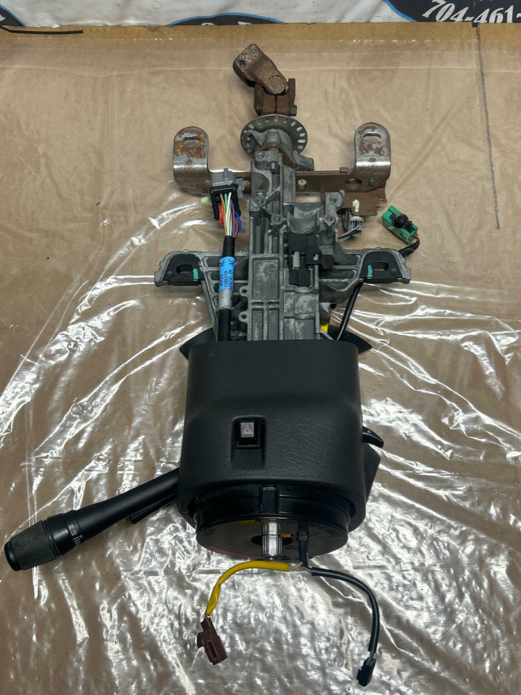 2003-04 Ford Mustang SVT Cobra Steering Column- Missing Ignition 270