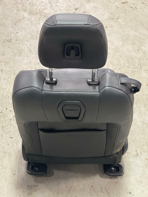 2015-17 Ford Mustang GT Leather Front RH Seat- Power Rail, Good Bags 264