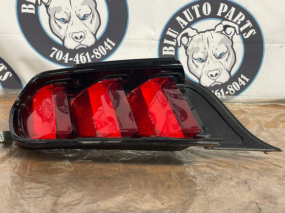 2015-17 Ford Mustang OEM LH Taillight 264