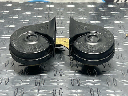 1999-04 Ford Mustang GT Saleen Exterior Horn 245