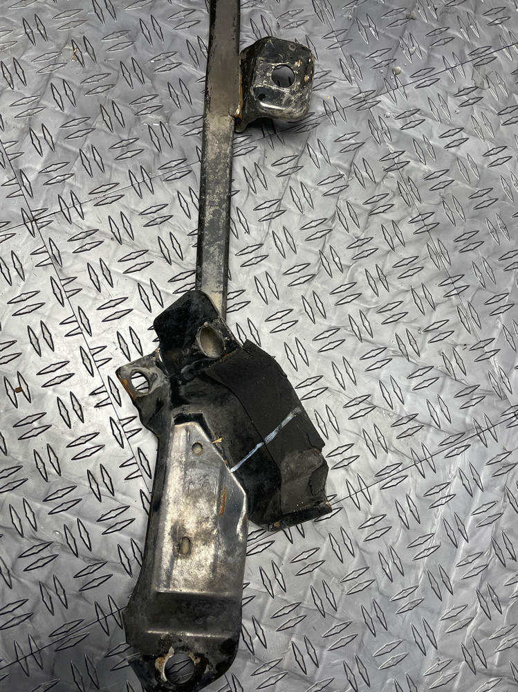 1999-04 Ford Mustang GT Saleen Convertible X-Brace
