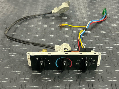 1999-04 Ford Mustang GT Saleen HVAC Control Panel w/ Knobs 245