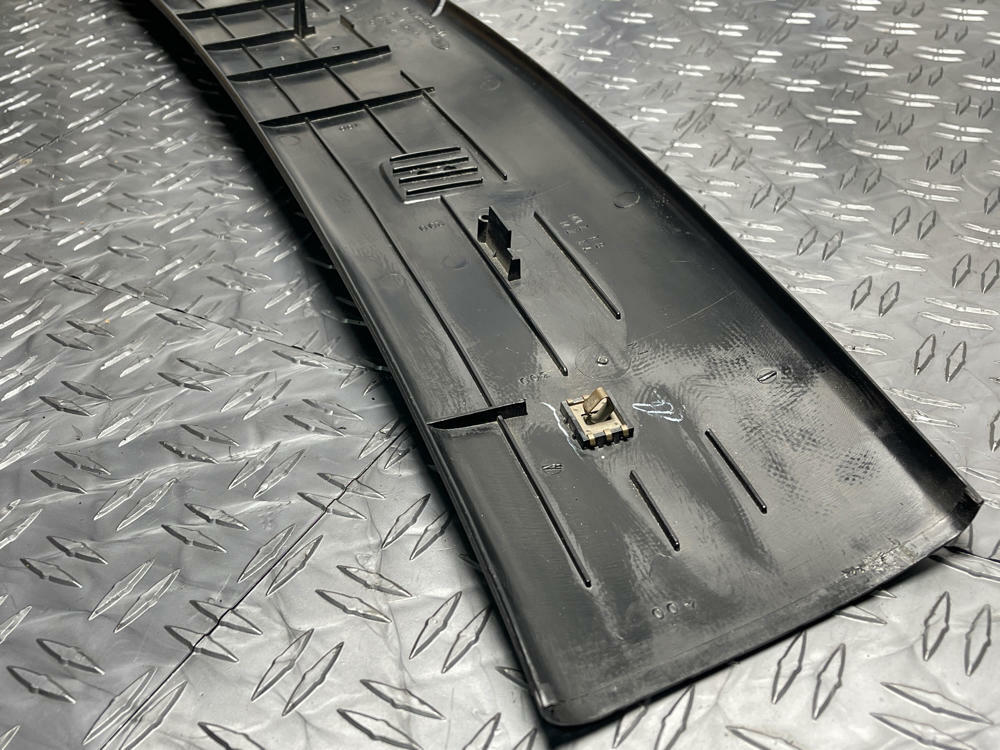 1999-04 Ford Mustang GT Saleen Upper Int. Windshield Trim- VERT ONLY 245
