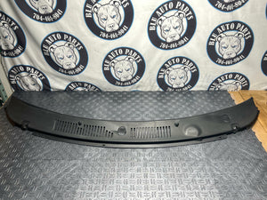 1999-04 Ford Mustang GT Saleen RePop. Upper Wiper Cowl Panel Uncracked 245