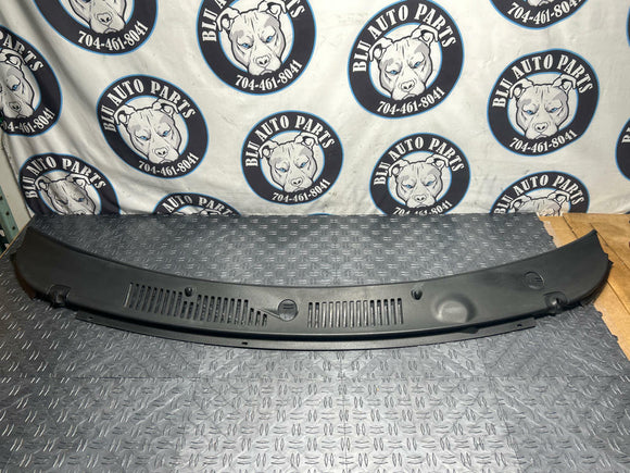 1999-04 Ford Mustang GT Saleen RePop. Upper Wiper Cowl Panel Uncracked 245