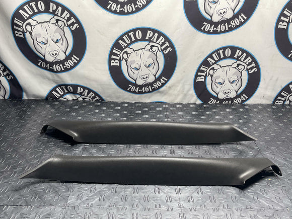 1999-04 Ford Mustang GT Interior A-Pillars Convertible 245