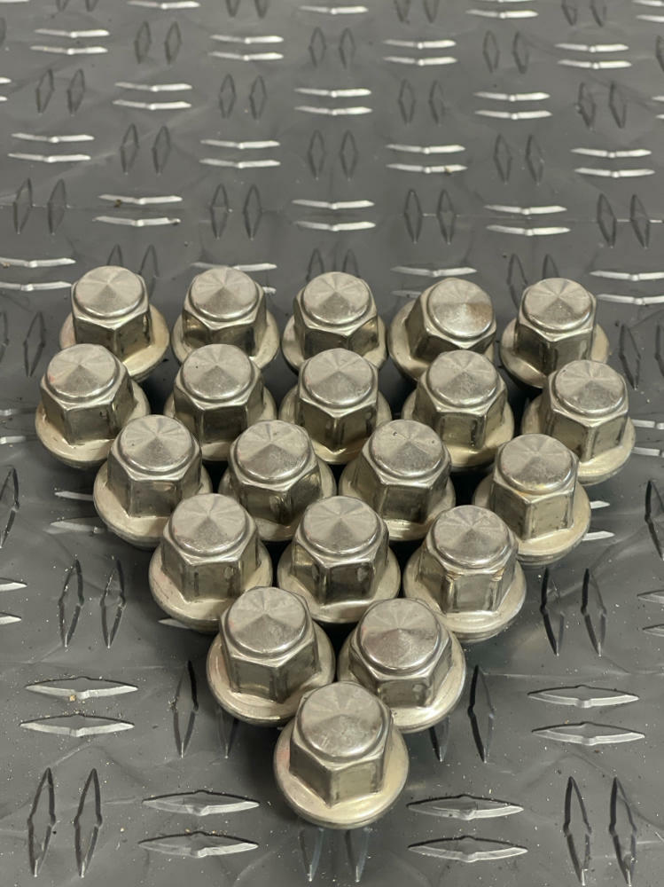 2015-23 Ford Mustang GT OEM Lug Nut Set- Complete