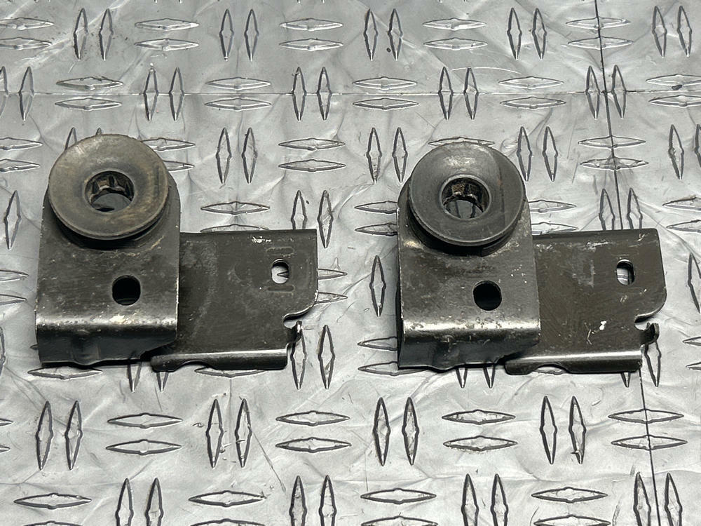 1999-04 Ford Mustang GT Saleen Upper Radiator Brackets Pair 245