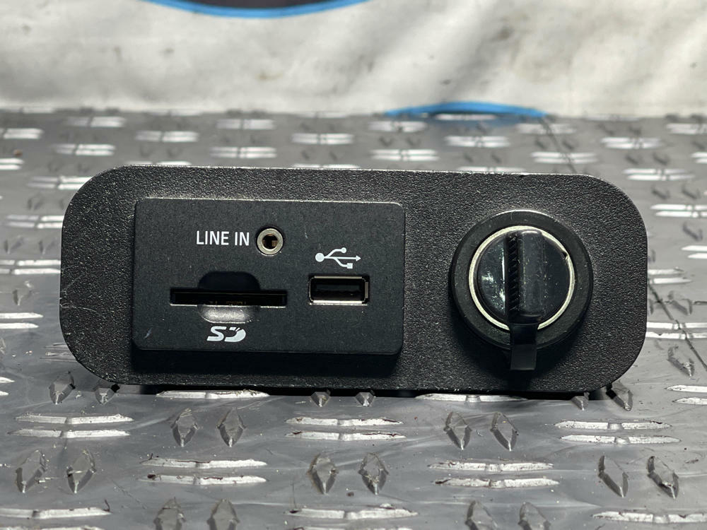 2015-17 Ford Mustang GT Charging Block- for Center Console 269