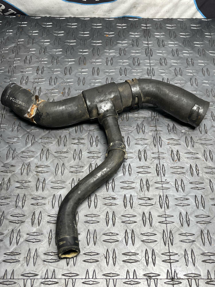 1999-04 Ford Mustang GT/Saleen Lower Radiator Hose 243