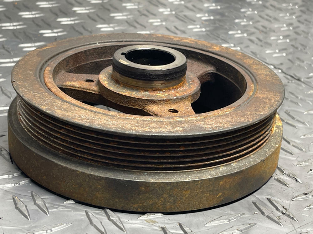 1999-04 Ford Mustang GT/Saleen 4.6 2V Crank Pulley & Bolt 243