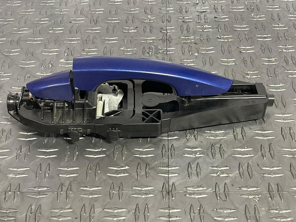 2015-17 Ford Mustang Passenger RH Door Handle- Code J4