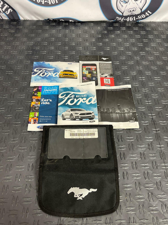 2017 Ford Mustang GT Owners Manual/Press Release Kit 268