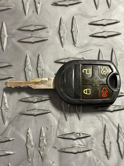 2013-14 Ford Mustang GT V6 Key Fob Ignition 259