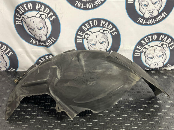 2013-14 Ford Mustang GT V6 Front Passenger RH Wheel Well 259