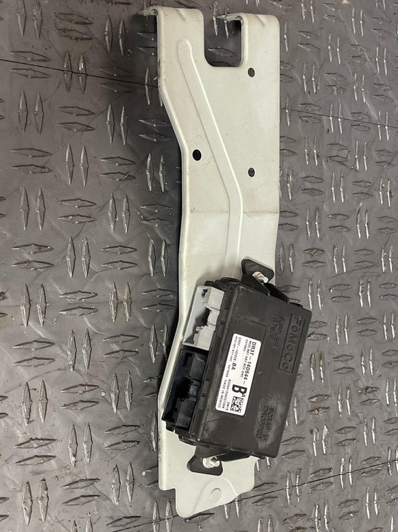 2011-14 Ford Mustang GT V6 Lighting Control Module 259