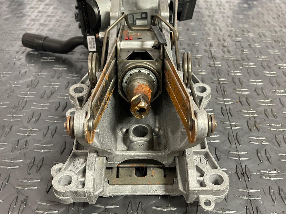 2013-14 Ford Mustang GT Steering Column Assembly 259
