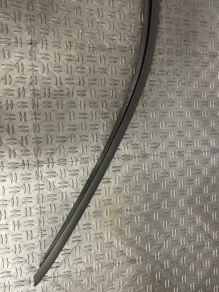 2011-14 Ford Mustang GT Passenger RH Upper Window Frame Trim- Black 259