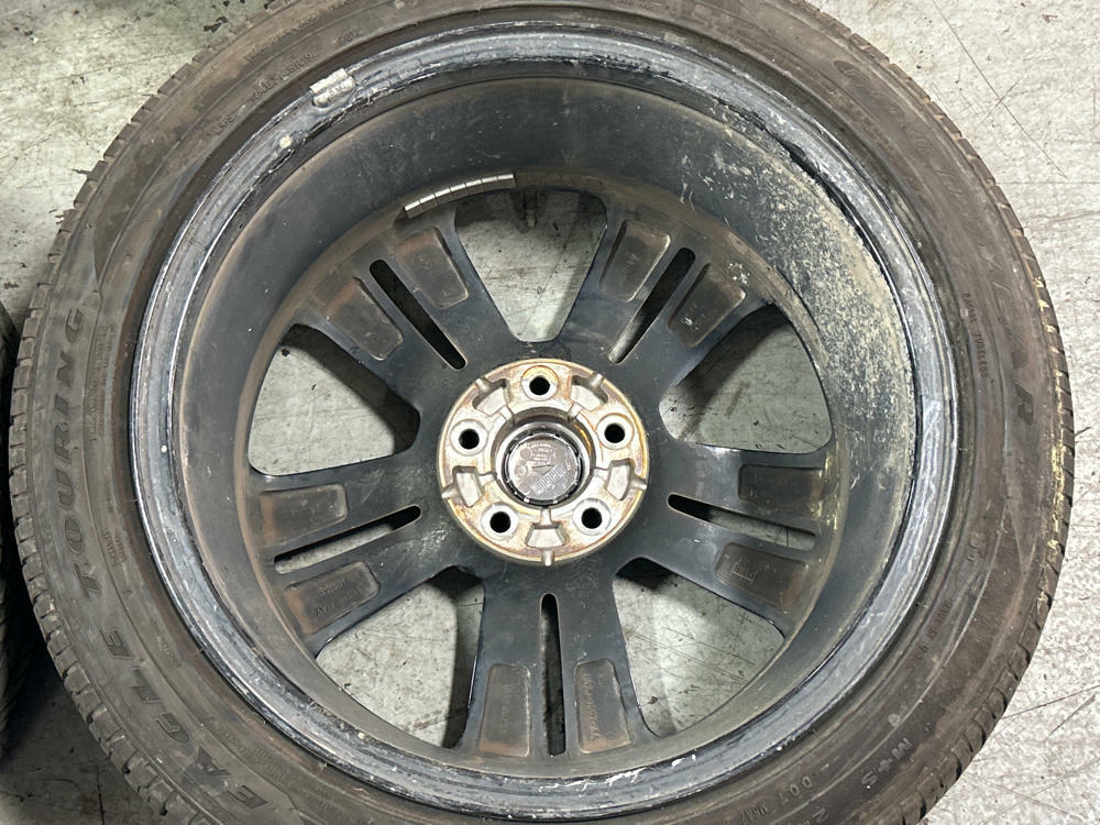 2013-14 Ford Mustang GT/CS Wheel & Tire Combo 259