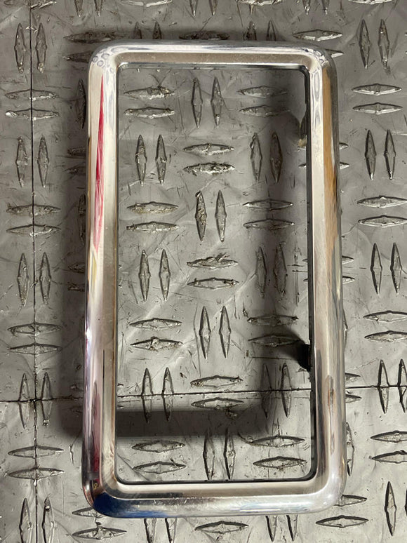 2013-14 Ford Mustang GT Shifter Bezel Trim- Silver, for 6R80 Auto Cars 259