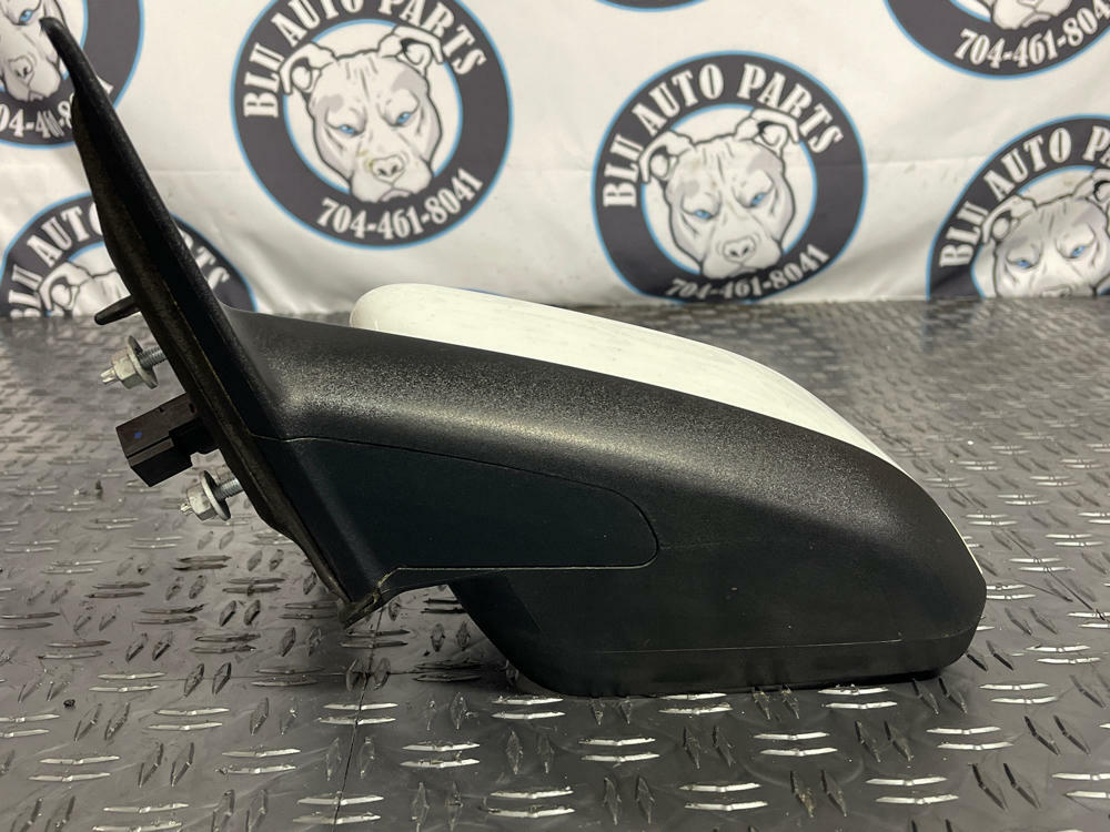2013-14 Ford Mustang Driver LH Base Model Mirror(Paint Code YZ, NO OPTIONS) 259