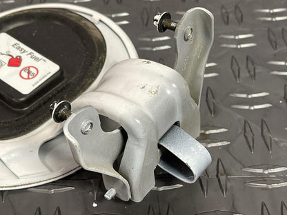 2013-14 Ford Mustang Fuel Door Assembly (Paint Code YZ: Oxford White) 259