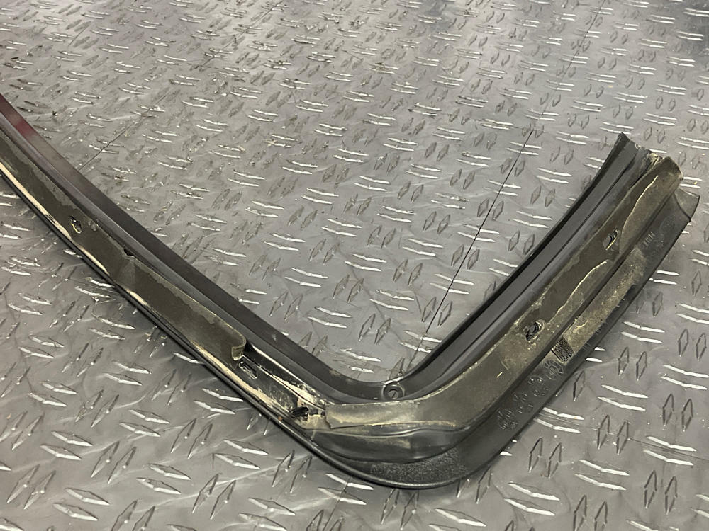 2011-14 Ford Mustang GT Driver LH Upper Window Frame Trim- Black 259