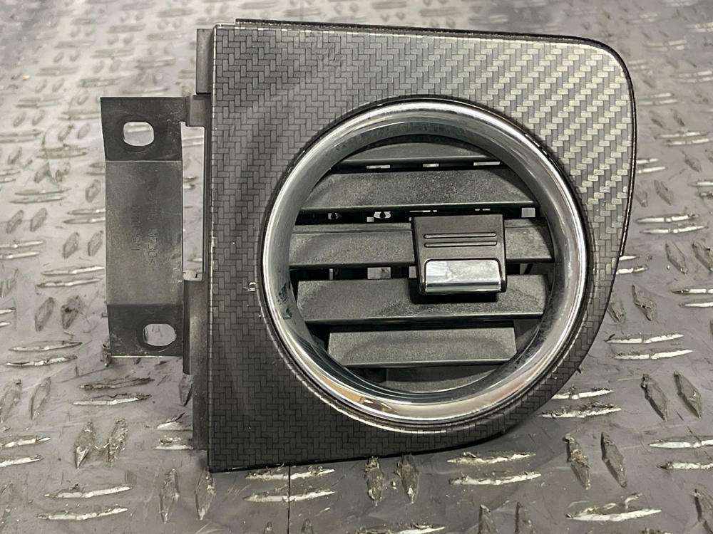 2013-14 Ford Mustang GT Passenger RH HVAC Dash Trim & Vent 259